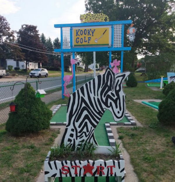Kooky Miniature Golf - From Web Listing